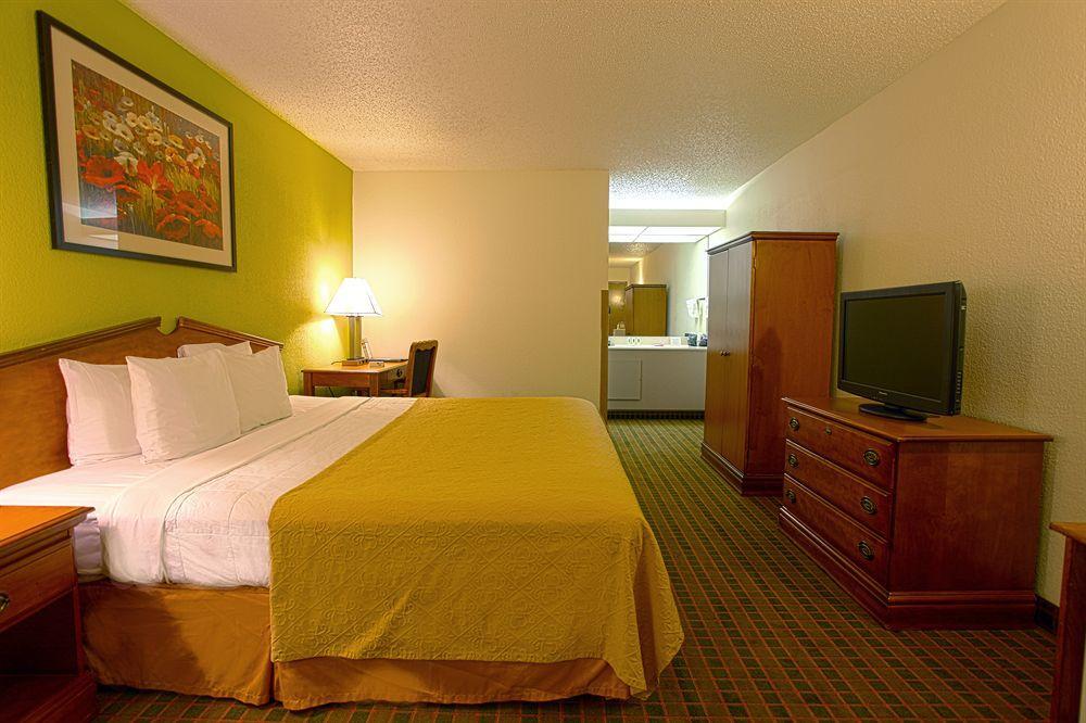 Quality Inn At Arlington Highlands Luaran gambar