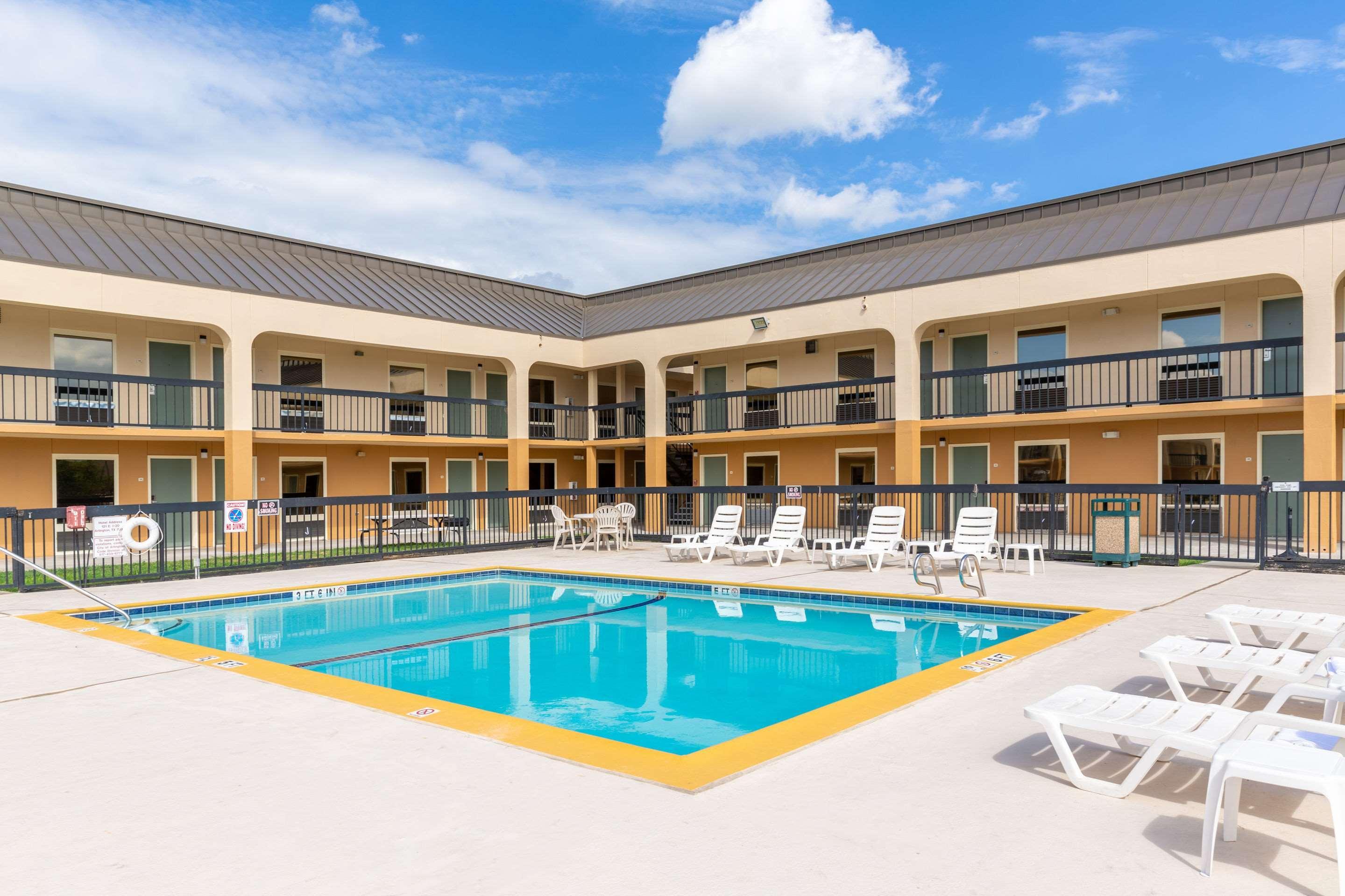 Quality Inn At Arlington Highlands Luaran gambar